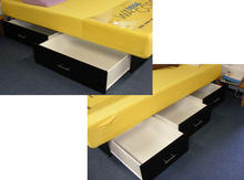 Bild vom Schubladenunterbau "Space" mit ausgezogenen Schubladen