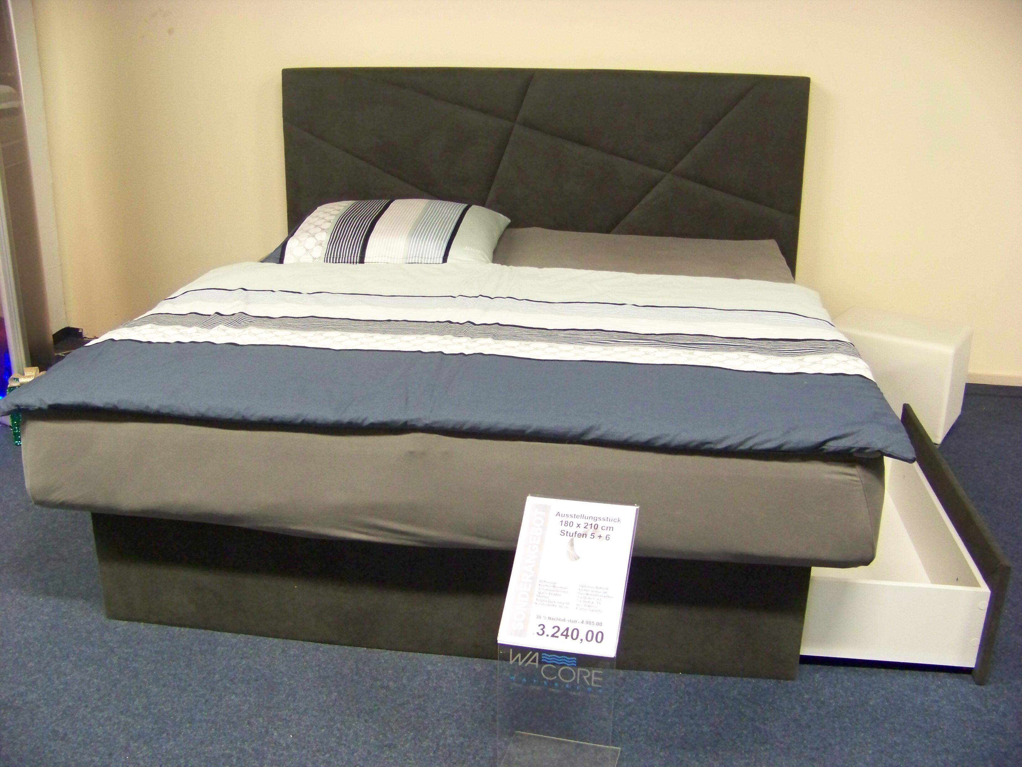 Anklicken für vergrößerte Ansicht