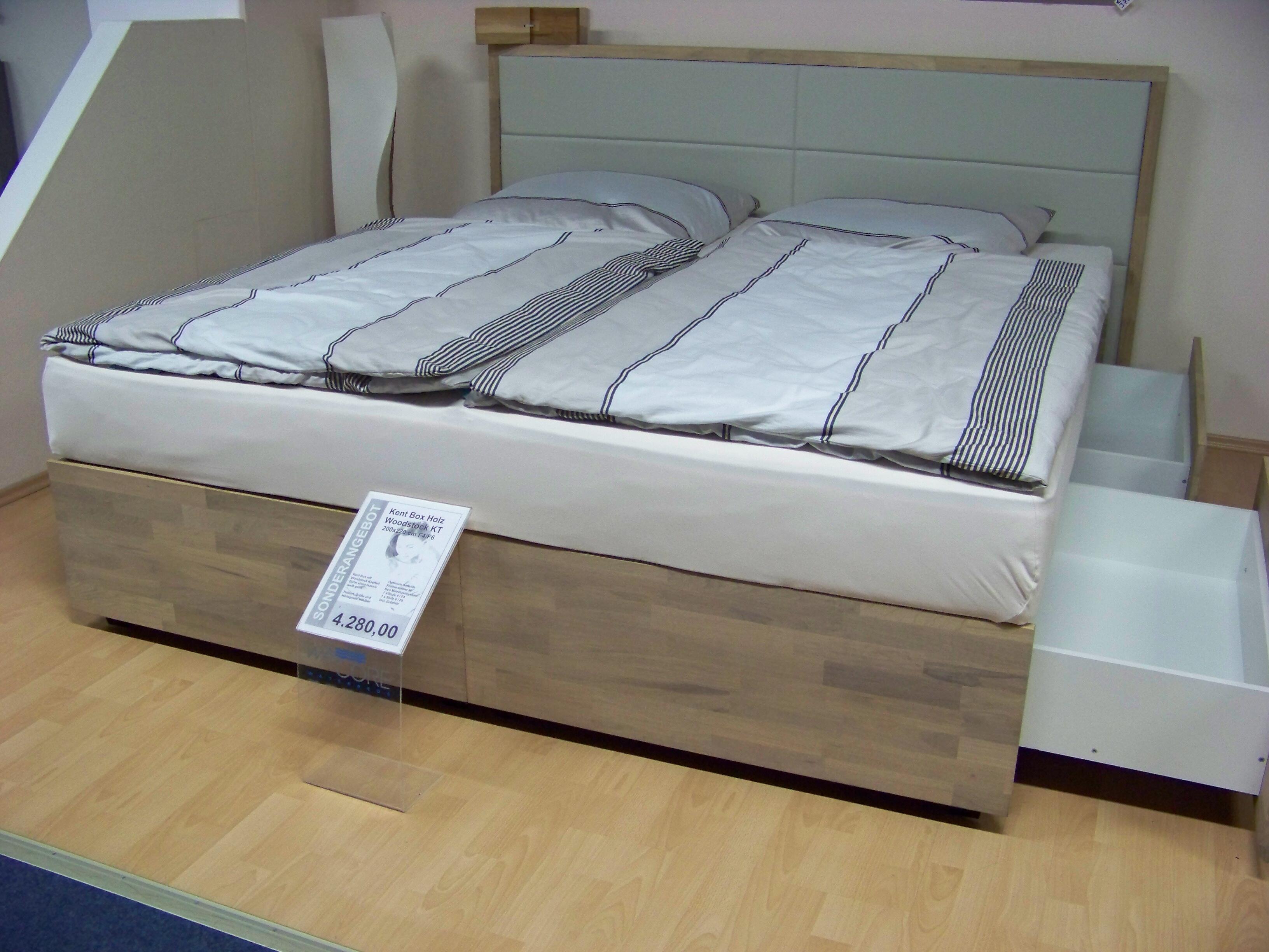 Anklicken für vergrößerte Ansicht